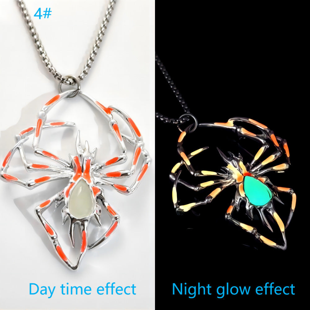 Vintage Glow-in-the-Dark Spider Pendant – Halloween Party Necklace for Men & Women